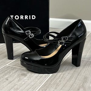 MARY JANE PLATFORM TAPERED HEEL - BLACK SIZE 13WW